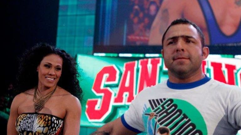 10 On-Screen Wrestling Couples You Forgot Existed