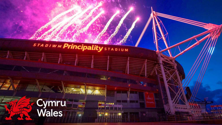 *BREAKING NEWS* WWE returns to the United Kingdom for its first major stadium event in 30 years