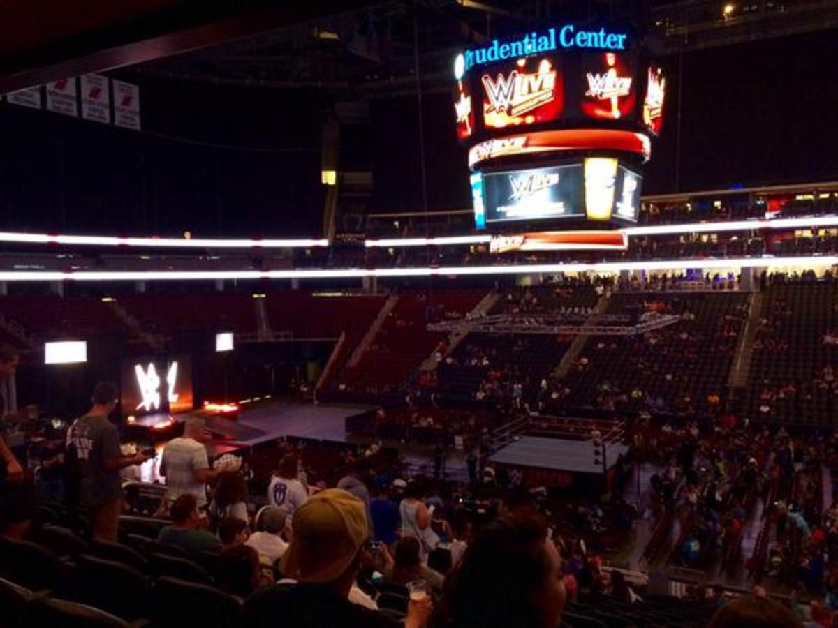 WWE Raw Live Results (4/14/17) Providence, RI WWE Wrestling News World